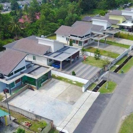 Dlayaran Villa Guest House Куала-Ромпин Экстерьер фото